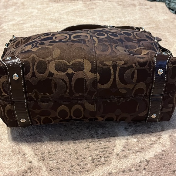 COACH CARLY OPTIC SIGNATURE HOBO BAG IN BROWN F13981 - Picture 6 of 15